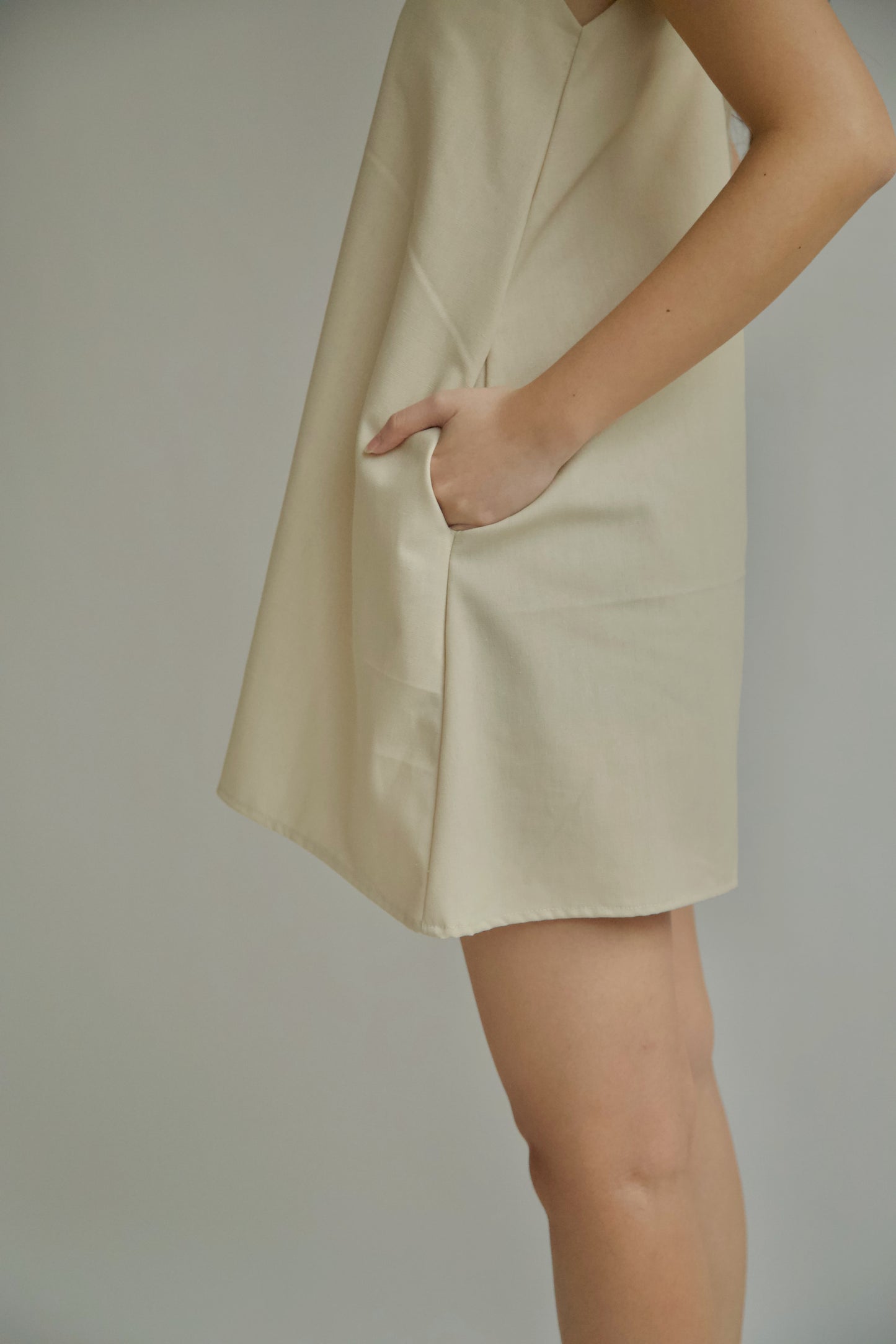 LINEN BOX DRESS